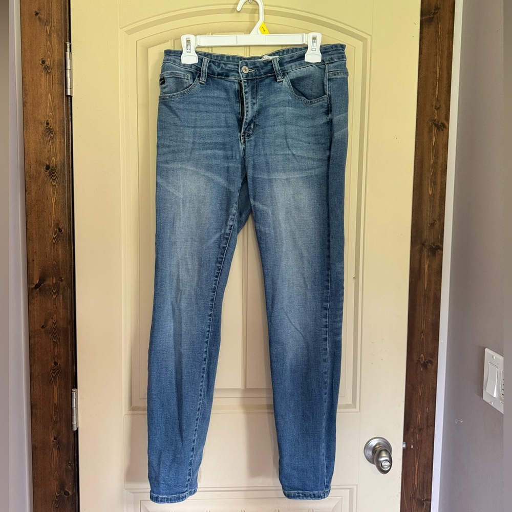 KanCan Women's Skinny Jeans in Light Blue Wash
